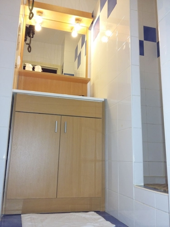 Imagen de la habitación del Hotel The Originals Boutique, La Chaussairie, Rennes. Foto 5