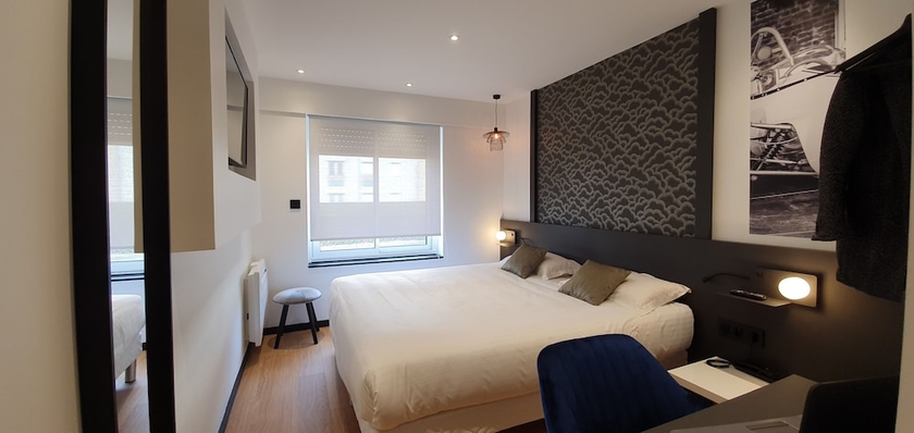 Imagen de la habitación del Hotel The Originals Boutique, La Chaussairie, Rennes. Foto 11