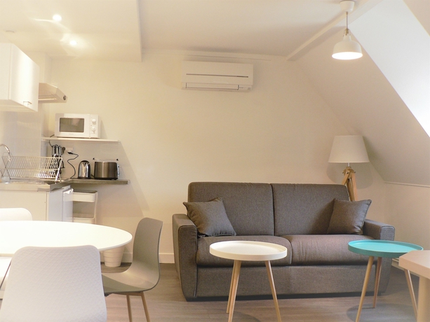 Imagen de la habitación del Hotel The Originals Boutique, Les Nations, Vichy. Foto 6