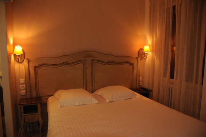 Imagen de la habitación del Hotel The Originals Boutique, Les Poèmes De Chartres. Foto 10