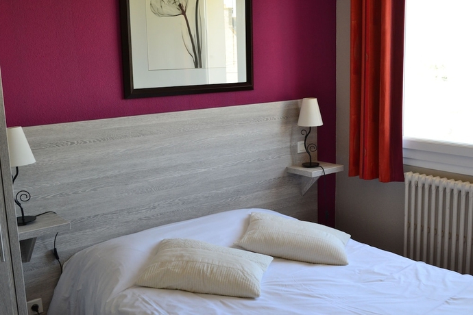 Imagen de la habitación del Hotel The Originals Boutique, Les Quatre Salines. Foto 12