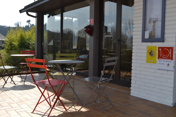 Imagen de la habitación del Hotel The Originals Boutique, Les Quatre Salines. Foto 15