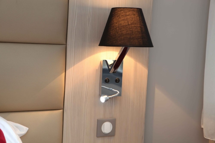 Imagen de la habitación del Hotel The Originals Boutique, Les Trois Roses, Grenoble Meyla. Foto 5