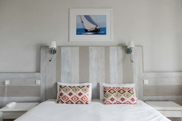 Imagen de la habitación del Hotel The Originals Boutique, Miramar. Foto 4