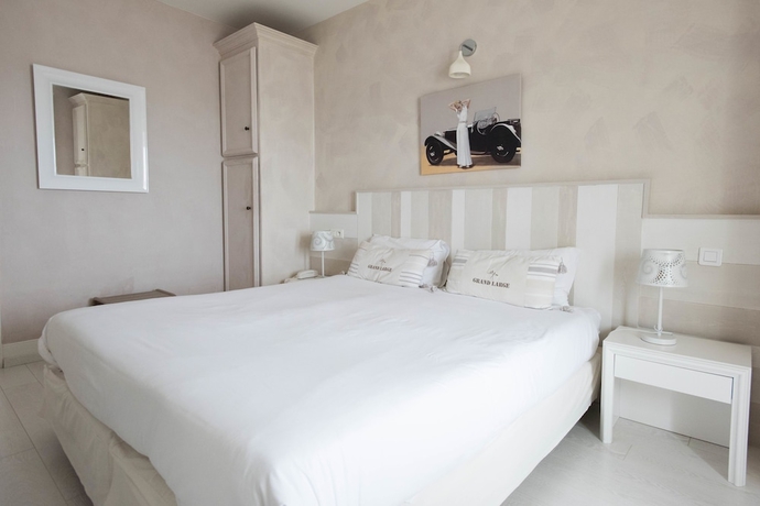 Imagen de la habitación del Hotel The Originals Boutique, Miramar. Foto 8