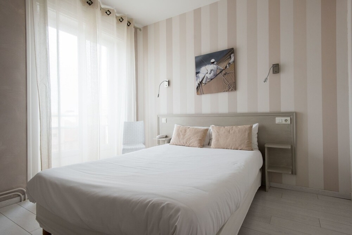 Imagen de la habitación del Hotel The Originals Boutique, Miramar. Foto 17