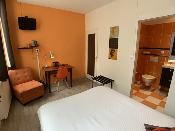 Imagen de la habitación del Hotel The Originals Boutique, Roca-fortis, Rochefort. Foto 8