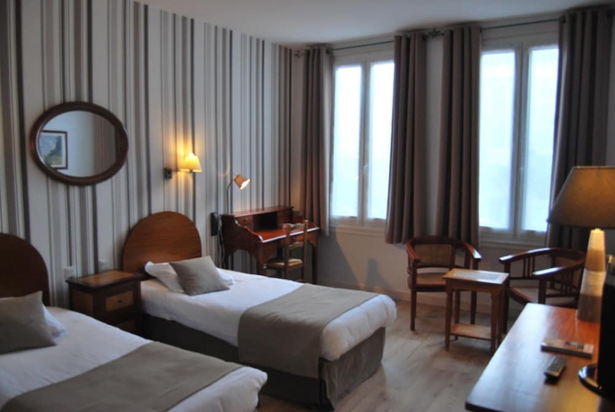 Imagen de la habitación del Hotel The Originals Boutique, Roca-fortis, Rochefort. Foto 16