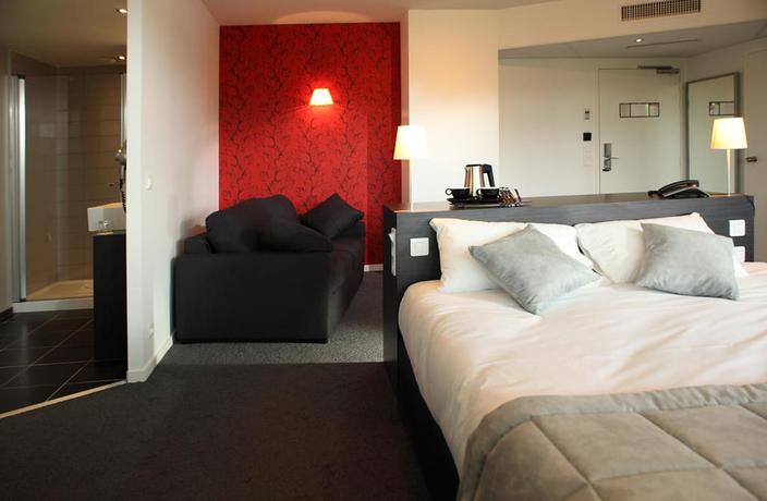 Imagen de la habitación del Hotel The Originals Boutique, Saint James Nantes. Foto 4