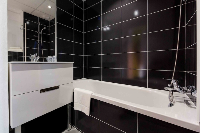 Imagen de la habitación del Hotel The Originals City, Agora. Foto 4