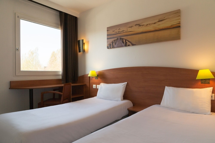 Imagen de la habitación del Hotel The Originals City, Agora. Foto 7