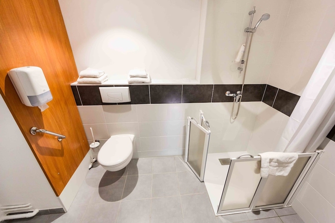 Imagen de la habitación del Hotel The Originals City, Agora. Foto 16