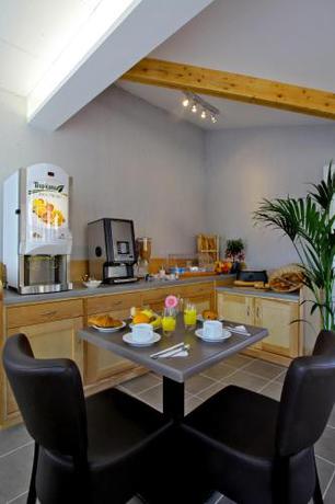 Imagen general del Hotel The Originals City, Albizia. Foto 3