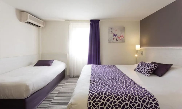 Imagen de la habitación del Hotel The Originals City, Aliz&eacute;a. Foto 9