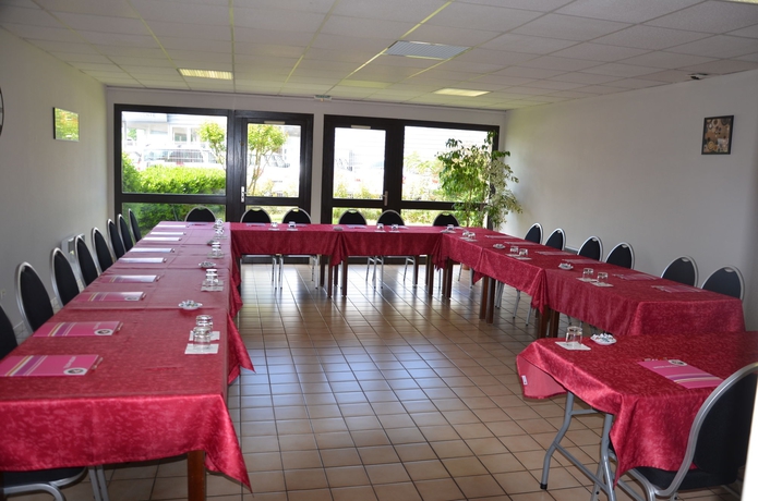 Imagen de los interiores del Hotel The Originals City, Amys. Foto 15