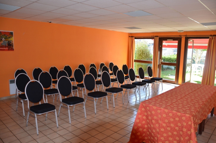 Imagen de los interiores del Hotel The Originals City, Amys. Foto 16