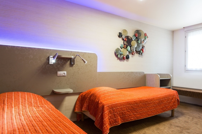 Imagen de la habitación del Hotel The Originals City, Archotel. Foto 3