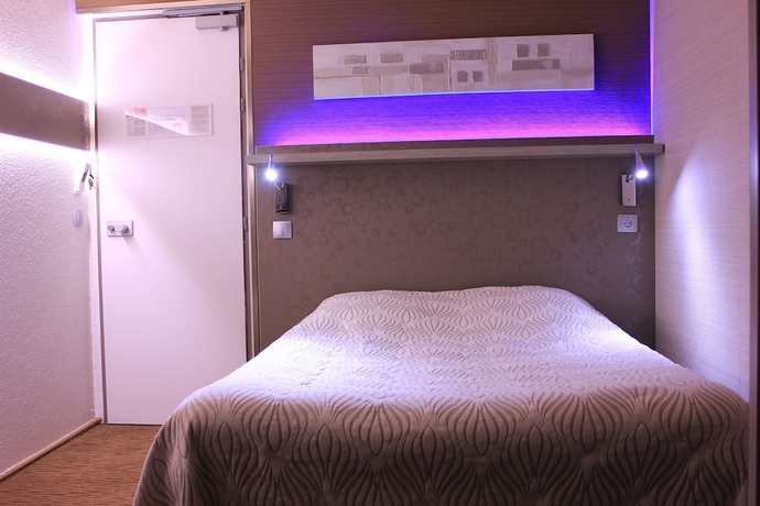 Imagen de la habitación del Hotel The Originals City, Archotel. Foto 11