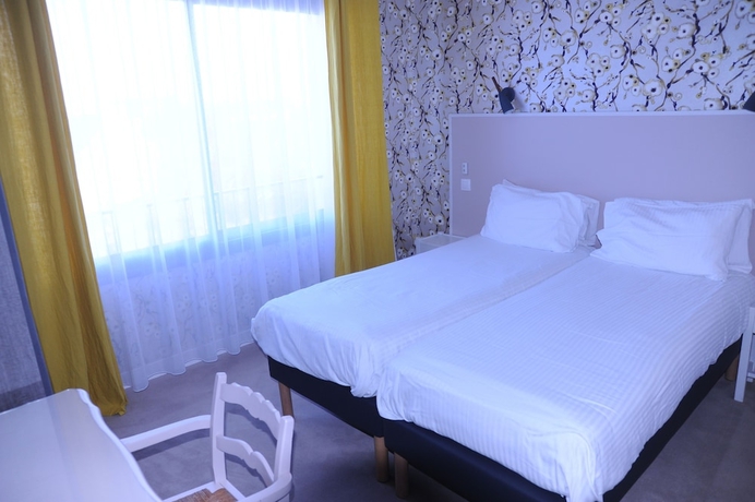 Imagen de la habitación del Hotel The Originals City, Armen Le Triton. Foto 6