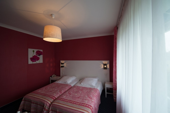 Imagen de la habitación del Hotel The Originals City, Armen Le Triton. Foto 8