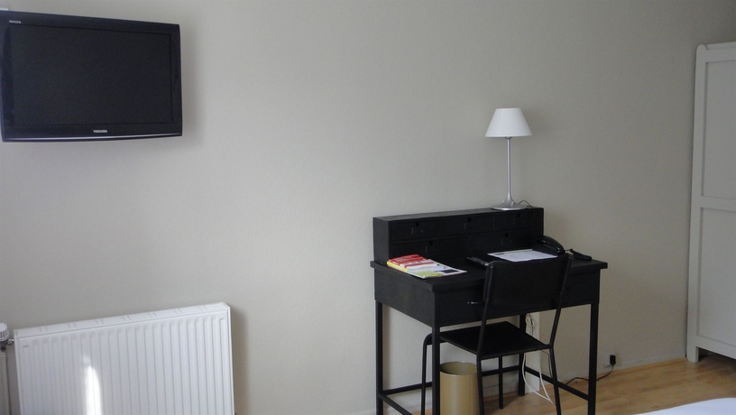 Imagen de la habitación del Hotel The Originals City, Au Chêne Vert, St-brieuc North. Foto 6