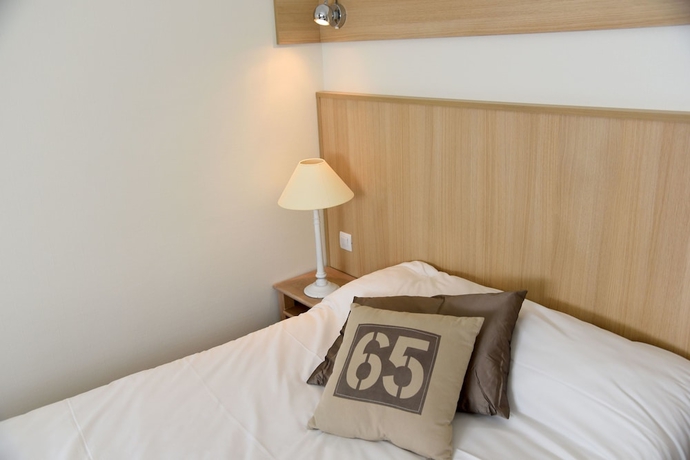 Imagen de la habitación del Hotel The Originals City, Chantecler. Foto 2