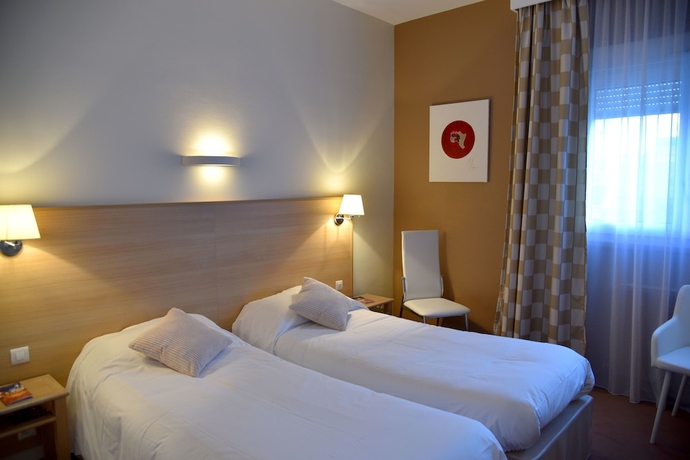 Imagen de la habitación del Hotel The Originals City, Chantecler. Foto 6