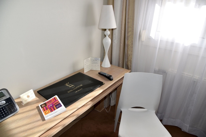 Imagen de la habitación del Hotel The Originals City, Chantecler. Foto 7