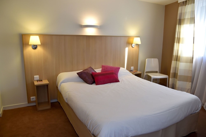 Imagen de la habitación del Hotel The Originals City, Chantecler. Foto 12