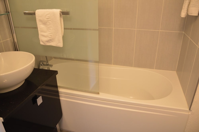 Imagen de la habitación del Hotel The Originals City, City , Beauvais. Foto 18