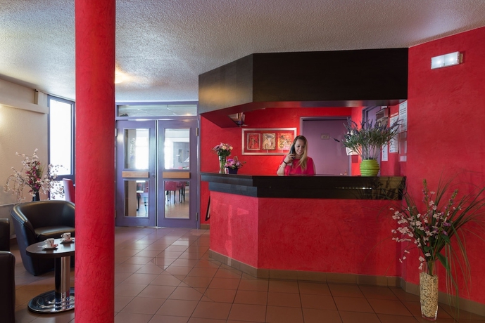 Imagen de los interiores del Hotel The Originals City, Costières, Nîmes. Foto 18