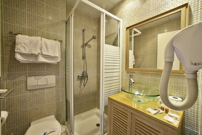 Imagen de la habitación del Hotel The Originals City, De Bordeaux, Bergerac. Foto 2