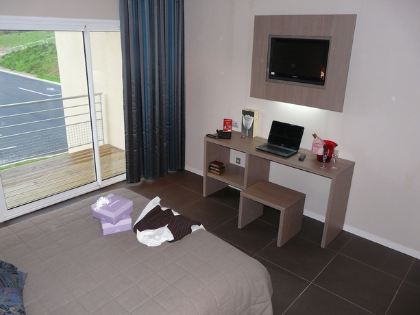 Imagen de la habitación del Hotel The Originals City, De France. Foto 15
