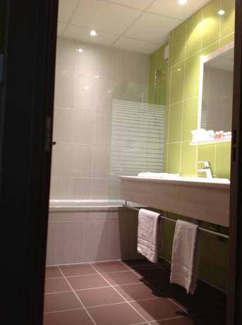 Imagen de la habitación del Hotel The Originals City, Des Lys, Dreux. Foto 15