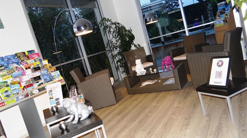 Imagen de los interiores del Hotel The Originals City, Du Phare, Bordeaux Mérignac. Foto 17