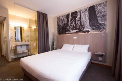 Imagen general del Hotel The Originals City, Ecoparc. Foto 5