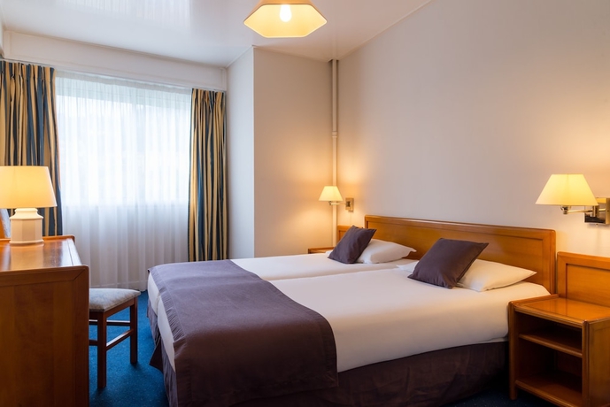 Imagen de la habitación del Hotel The Originals City, Frisia, Beaulieu-sur-mer. Foto 4