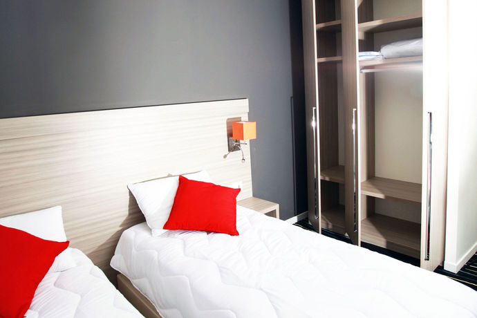 Imagen de la habitación del Hotel The Originals City, Glassy Hôtel, Marne-la-Vallée Est, Meaux. Foto 5