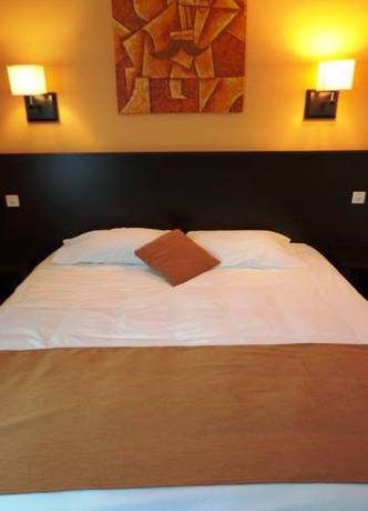 Imagen de la habitación del Hotel The Originals City, H&ocirc;tel Artyster, Le Mans. Foto 6
