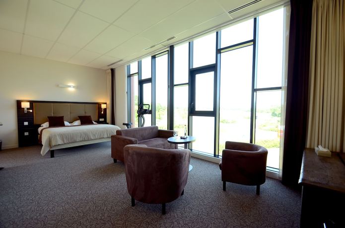 Imagen de la habitación del Hotel The Originals City, Hôtel La Verriaire, Cholet Sud. Foto 17