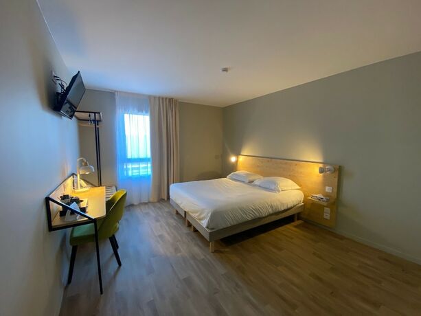 Imagen de la habitación del Hotel The Originals City, H&ocirc;tel Le Relais des Deux Mers, Marmande Sud. Foto 19