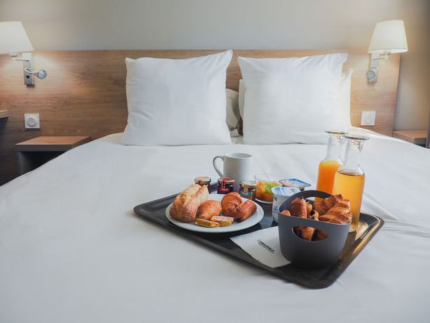 Imagen de la habitación del Hotel The Originals City, H&ocirc;tel de la Confluence. Foto 16