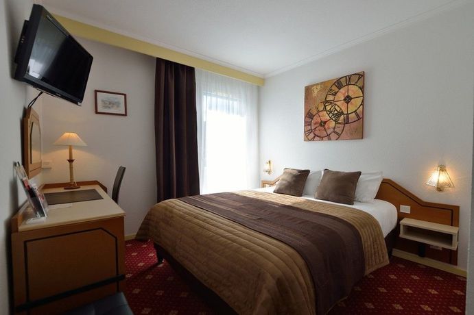 Imagen general del Hotel The Originals City, Hôtel du Faucigny, Cluses Ouest. Foto 3