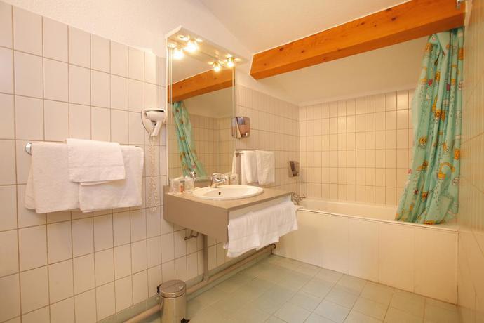 Imagen general del Hotel The Originals City, La Belle Étape. Foto 7