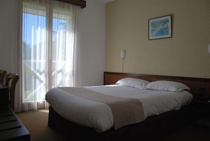 Imagen de la habitación del Hotel The Originals City, Le Barry. Foto 7