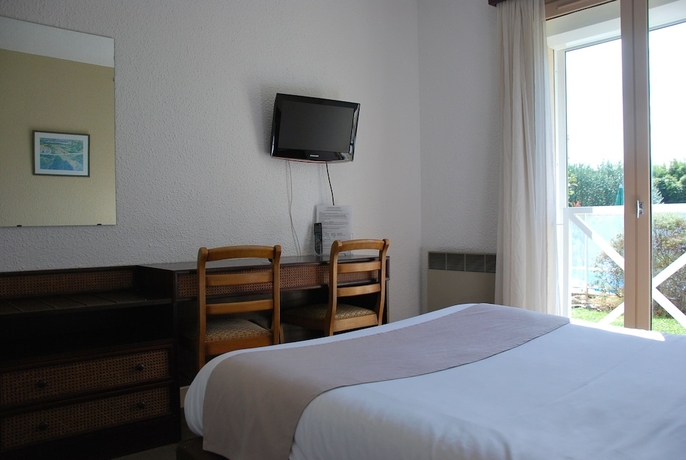 Imagen de la habitación del Hotel The Originals City, Le Barry. Foto 8