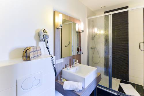 Imagen de la habitación del Hotel The Originals City, Le Beaujoire, Nantes. Foto 9