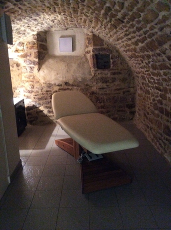 Imagen de los interiores del Hotel The Originals City, Le Coeur D'or, Sedan Est (inter-hotel). Foto 3