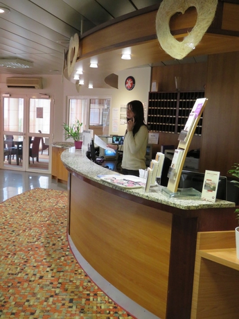 Imagen de los interiores del Hotel The Originals City, Le Forum, Strasbourg Nord. Foto 15