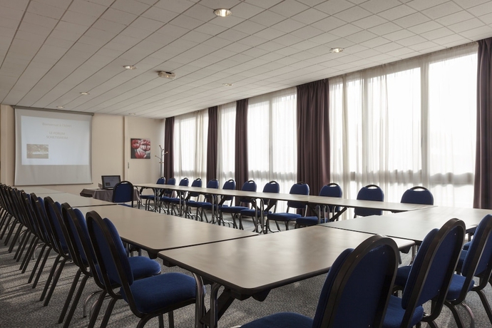 Imagen de los interiores del Hotel The Originals City, Le Forum, Strasbourg Nord. Foto 18